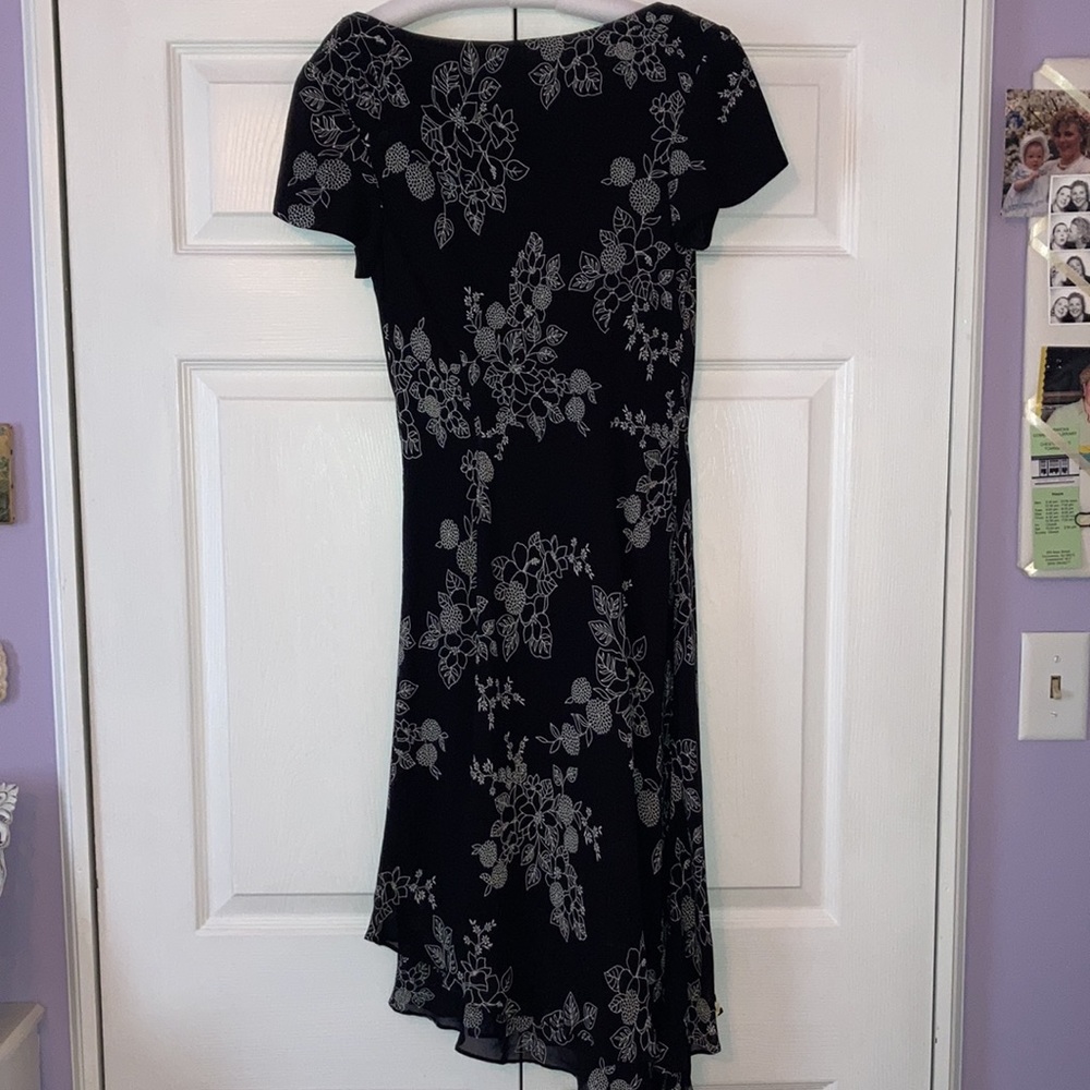 Donna Ricco Asymmetrical Ruffle Hem Dress size 6 - Picture 4 of 6